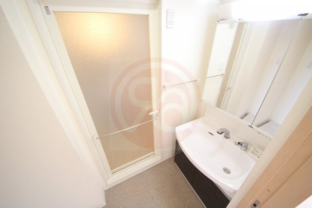 クリスタルコートの物件内観写真