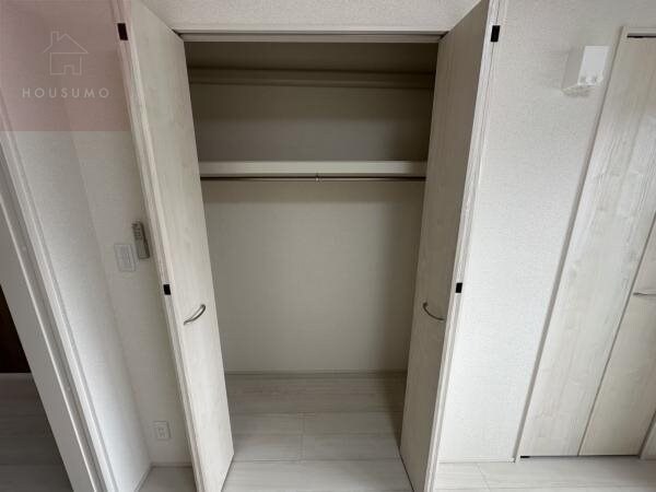 リバーサイド東久宝寺十番館の物件内観写真