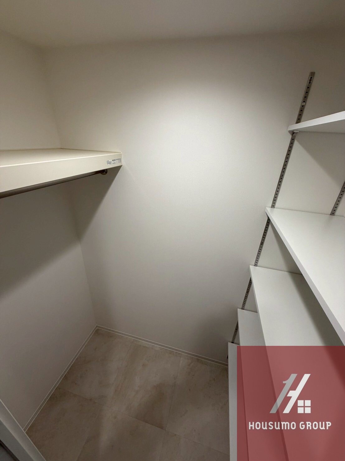 エスタジオ針中野の物件内観写真