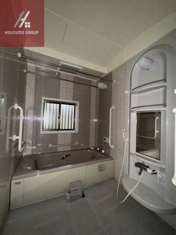 郡川4-32貸家の物件内観写真