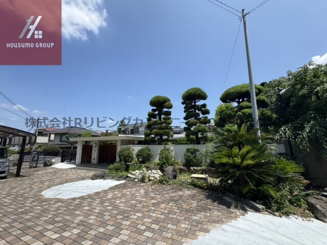 郡川4-32貸家の物件外観写真