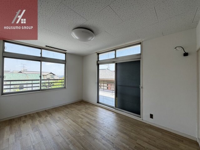 郡川4-32貸家の物件内観写真