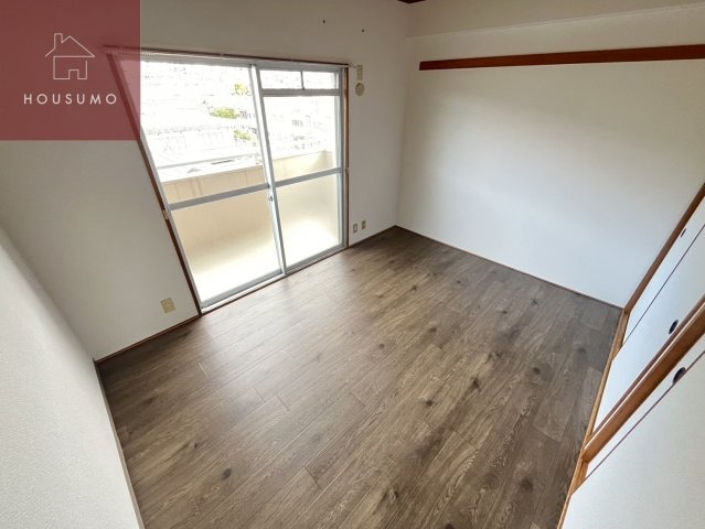 グランドハイツ春日台の物件内観写真