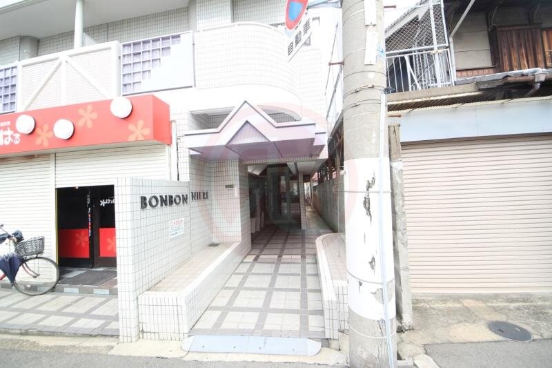 ボンボニエールの物件外観写真