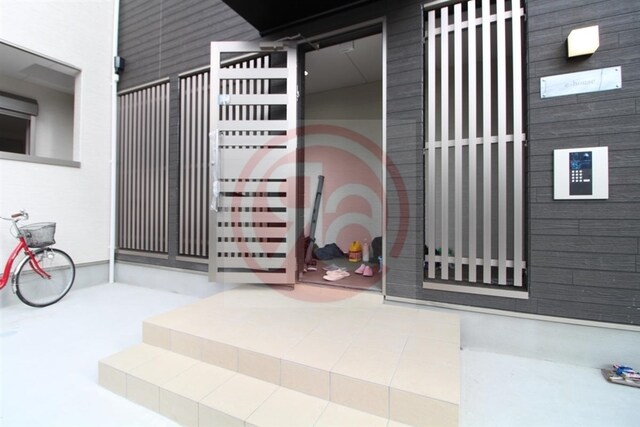 e-houseの物件外観写真