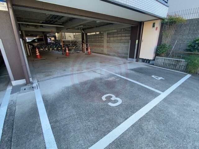 リバーサイドハウスの物件外観写真