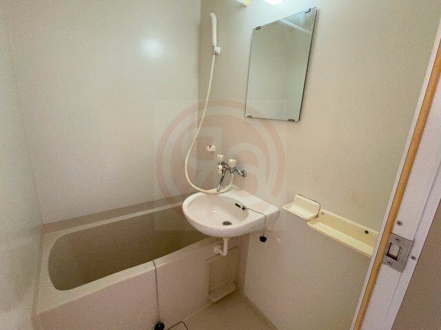 リバーサイドハウスの物件内観写真