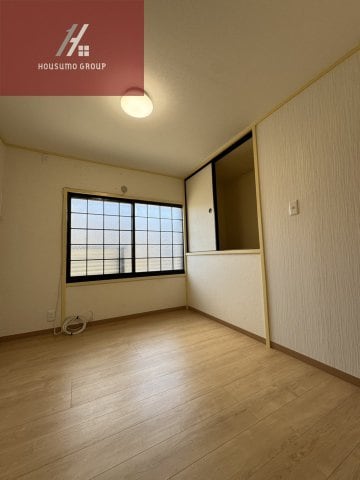 八尾木1丁目貸家の物件内観写真