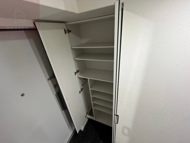 フォレストグレイス高井田１の物件内観写真