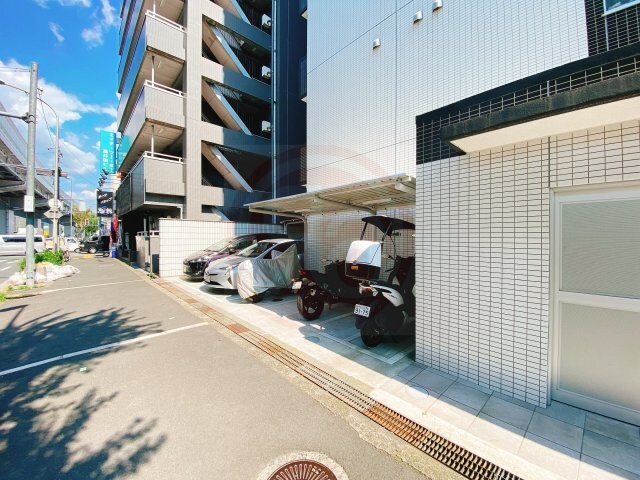 フォレストグレイス高井田１の物件外観写真
