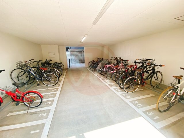 フォレストグレイス高井田１の物件内観写真