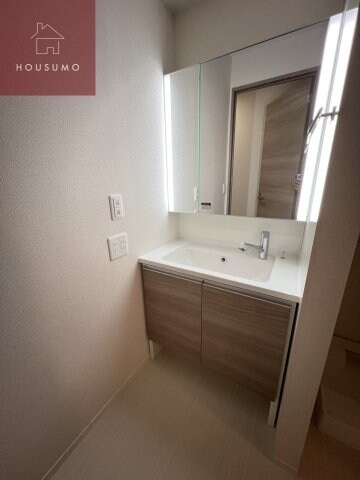 アイビー俊徳道の物件内観写真