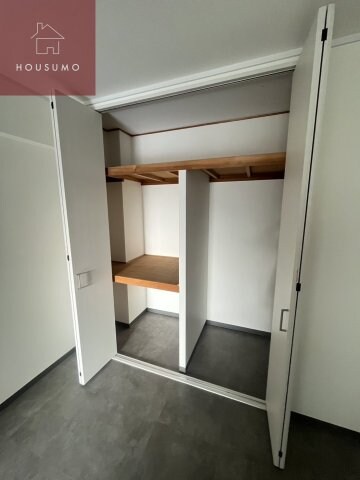 シャトレ高安の物件内観写真