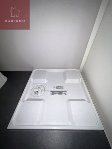 レジュール・ウールの物件内観写真