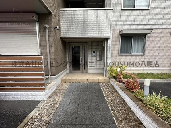 フルリールの物件外観写真