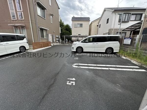 フルリールの物件外観写真