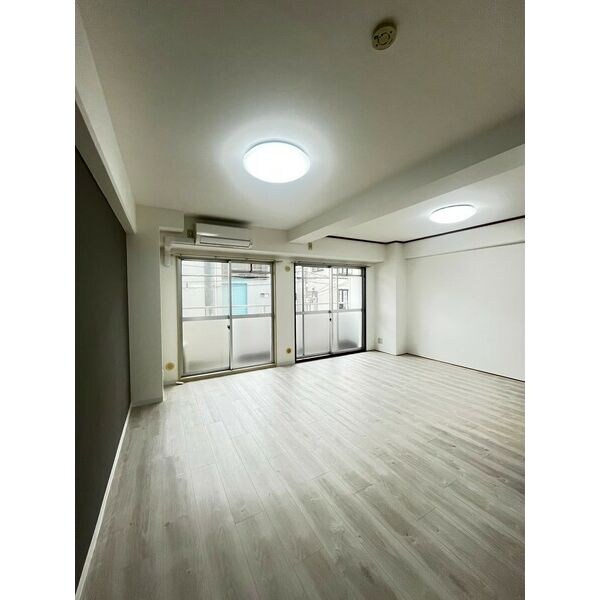 デイグラン長居公園の物件内観写真