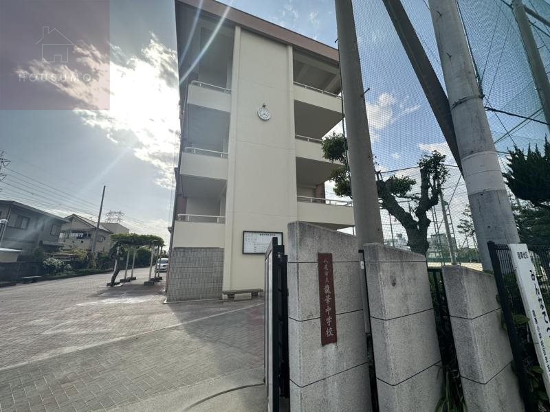 シャルマンカルチェの物件内観写真