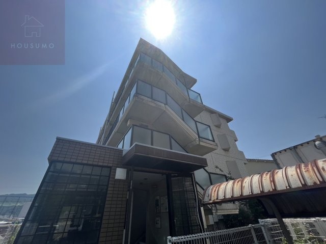 ルミエールやまもとの物件外観写真