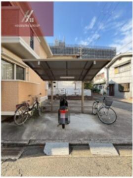 コーポラス鞍作の物件外観写真