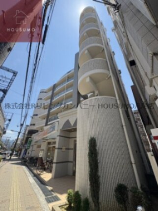 サン・アズールの物件外観写真