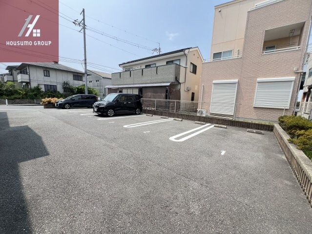 グランシャリオの物件外観写真