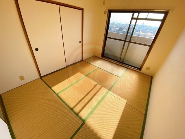 ラ・フォーレ高井田の物件内観写真