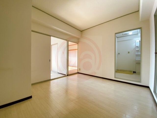 ラ・フォーレ高井田の物件内観写真