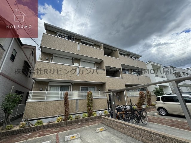 エリチェ青山の物件外観写真