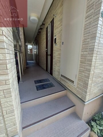 巽北ロイヤルヴィラの物件外観写真