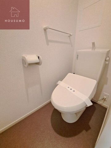 巽北ロイヤルヴィラの物件内観写真