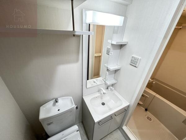 ヒルズ八尾本町の物件内観写真