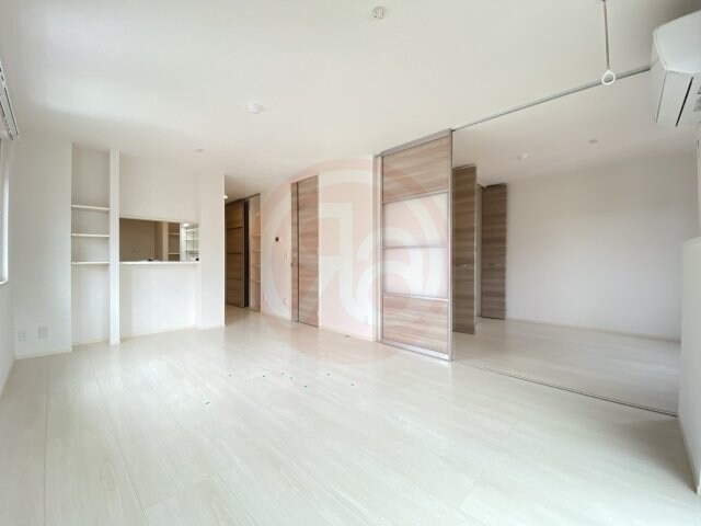 MKスクエアⅡの物件内観写真