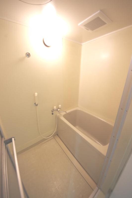 アバハイム西村の物件内観写真