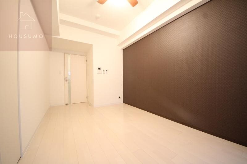 ラグゼ布施駅前の物件内観写真