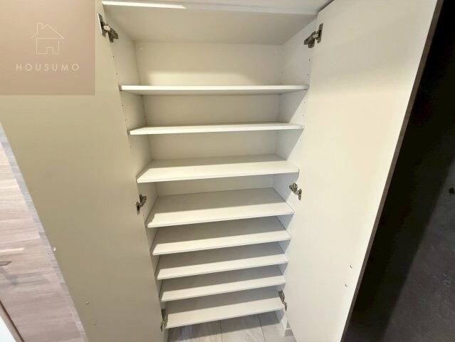 S-RESIDENCE小阪azureの物件内観写真