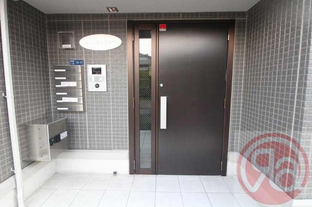 アゴーラ針中野の物件外観写真