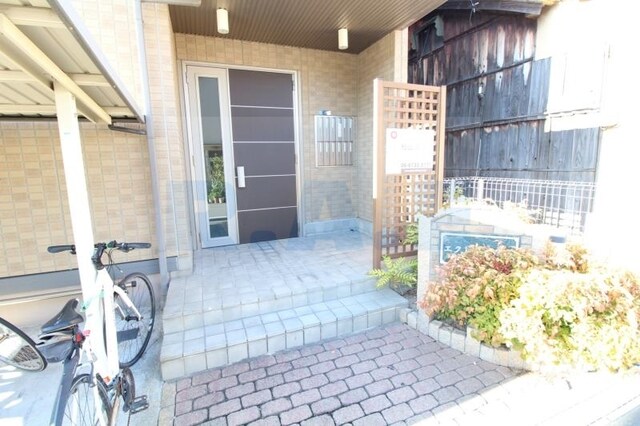 エクレール鷹合の物件外観写真