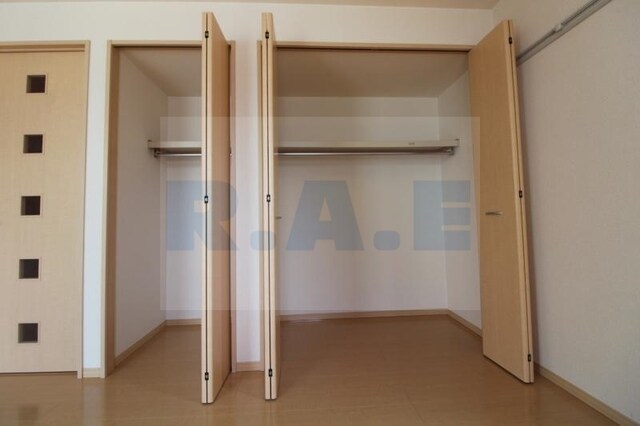 エクレール鷹合の物件内観写真