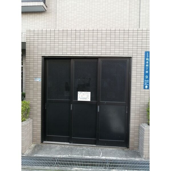 フォレスタ育和の物件内観写真