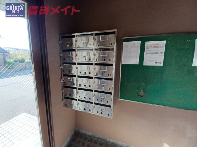 田丸駅 徒歩8分 2階の物件外観写真