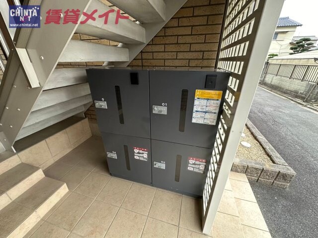 津新町駅 徒歩8分 1階の物件内観写真