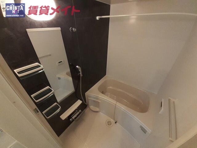 エム　クルールの物件内観写真