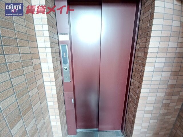 長太ノ浦駅 徒歩5分 2階の物件外観写真