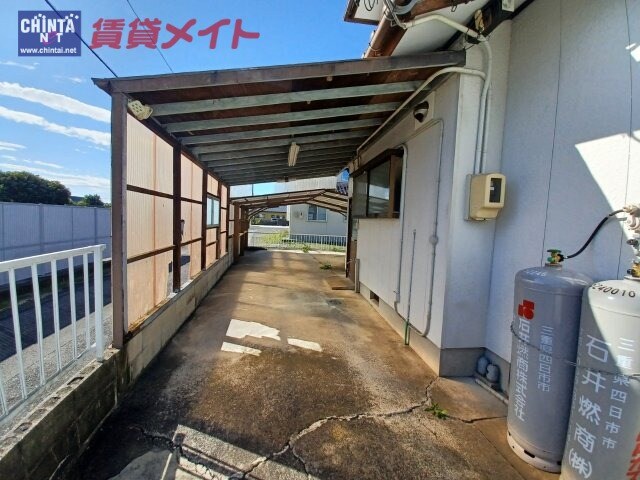 南様布気町一戸建の物件外観写真