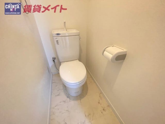 シャトレ桑名の物件内観写真