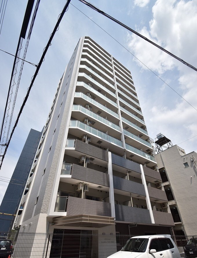 エスリード難波THE FIRSTの物件外観写真