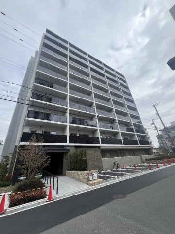 THE MUTUAL 江坂の物件外観写真