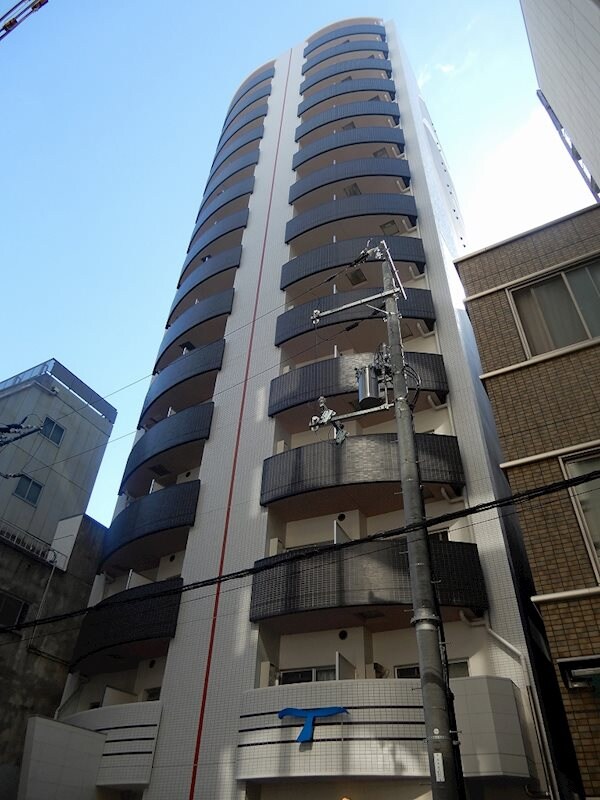 南森町駅 徒歩5分 8階の物件外観写真