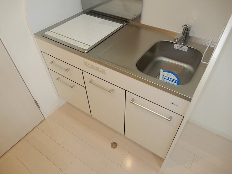 南森町駅 徒歩5分 8階の物件内観写真